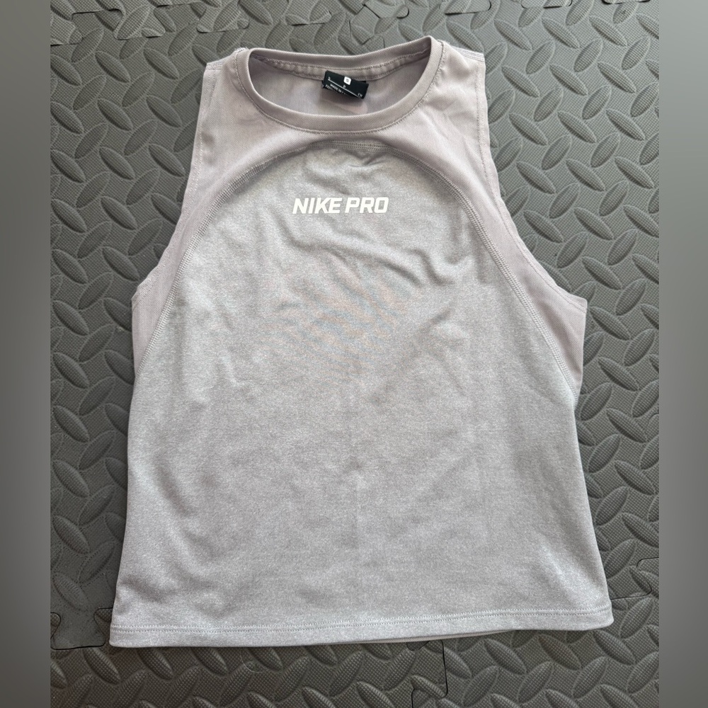 Nike Pro Women's Top in Gray